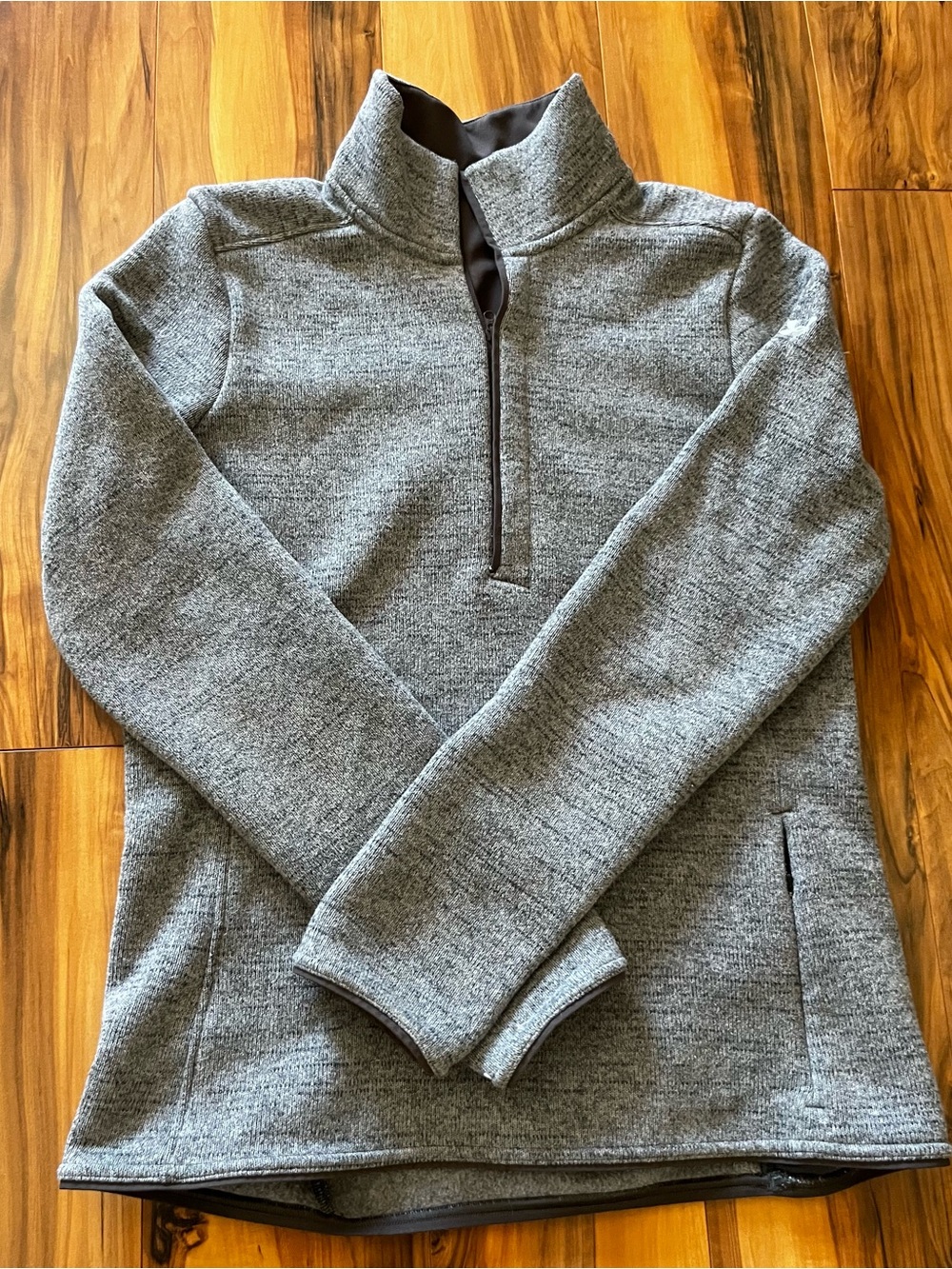Under Armour ColdGear Heathered Grey Quarter-Zip Pullover - Small